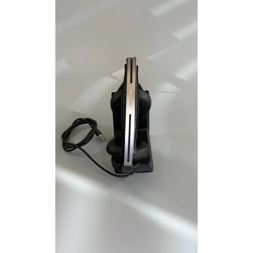 Plantronics Focus Model: 8825 Bluetooth Headset w/Dock